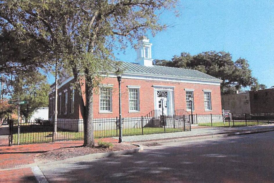 305 E Washington St, Walterboro Office Space For Sale